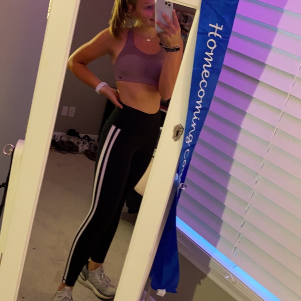 Old Navy active striped leggings